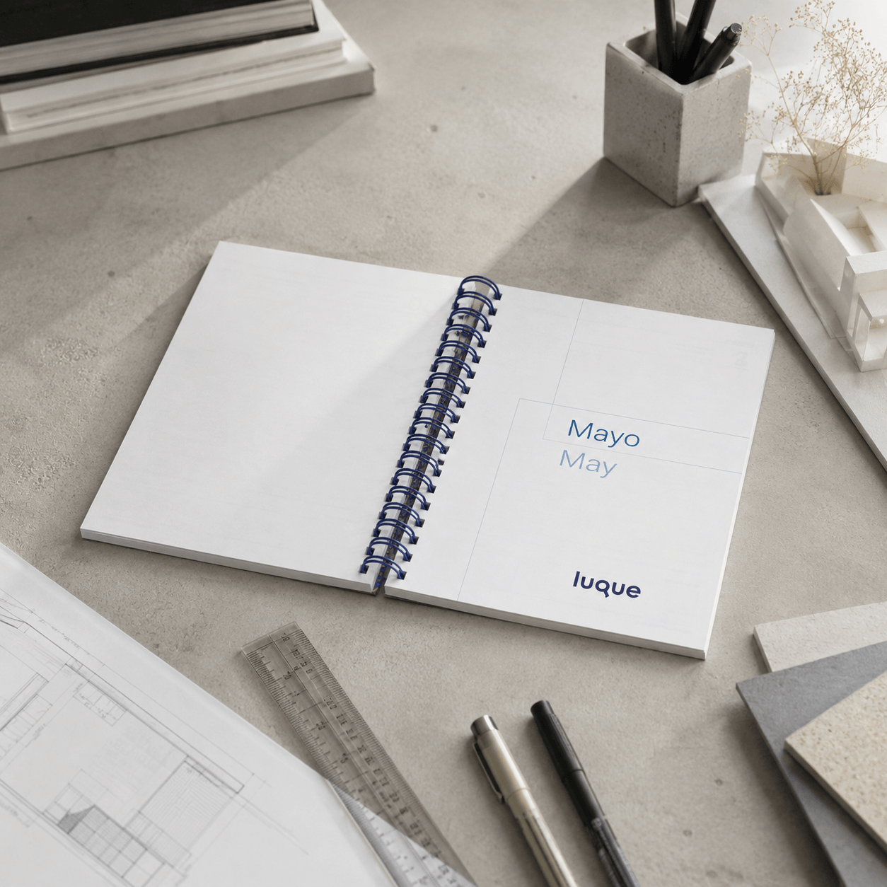 Agendas totalmente personalizadas para empresas y colegios