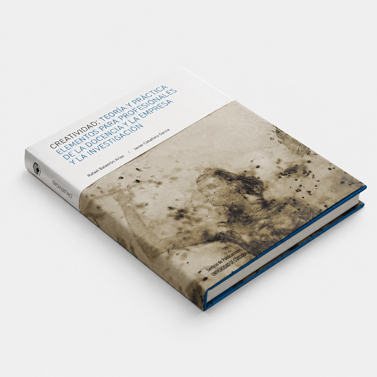 Libro corporativo con encuadernación profesional y acabados editoriales personalizados